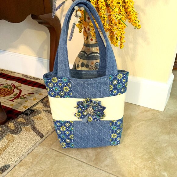 Handmade Denim and Cotton Quilted Purse with Zip Closure and Shabby Chic Flower - Picture 8 of 10